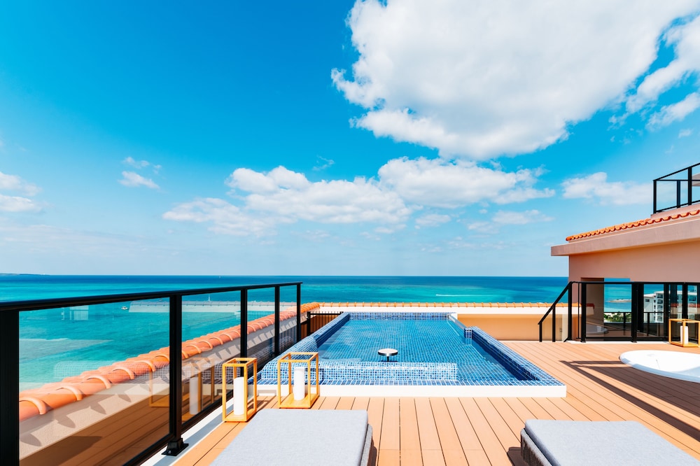 AQUASENSE HOTEL & RESORT 那覇