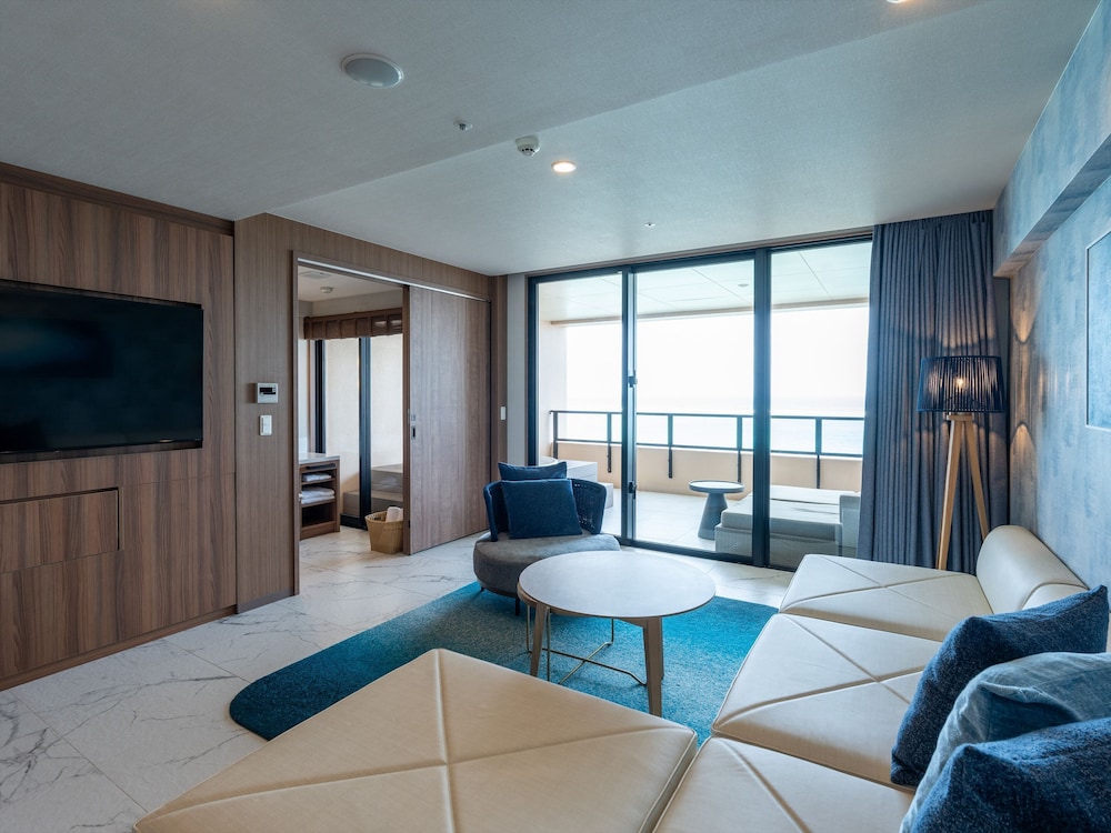 AQUASENSE HOTEL & RESORT 那覇