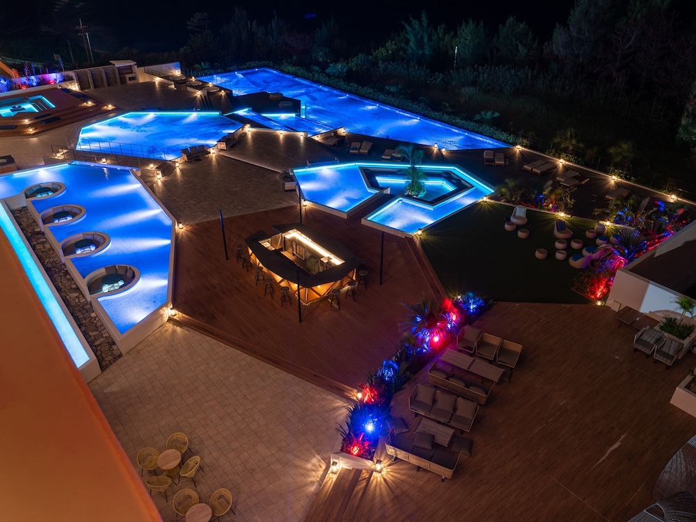 AQUASENSE HOTEL & RESORT 那覇