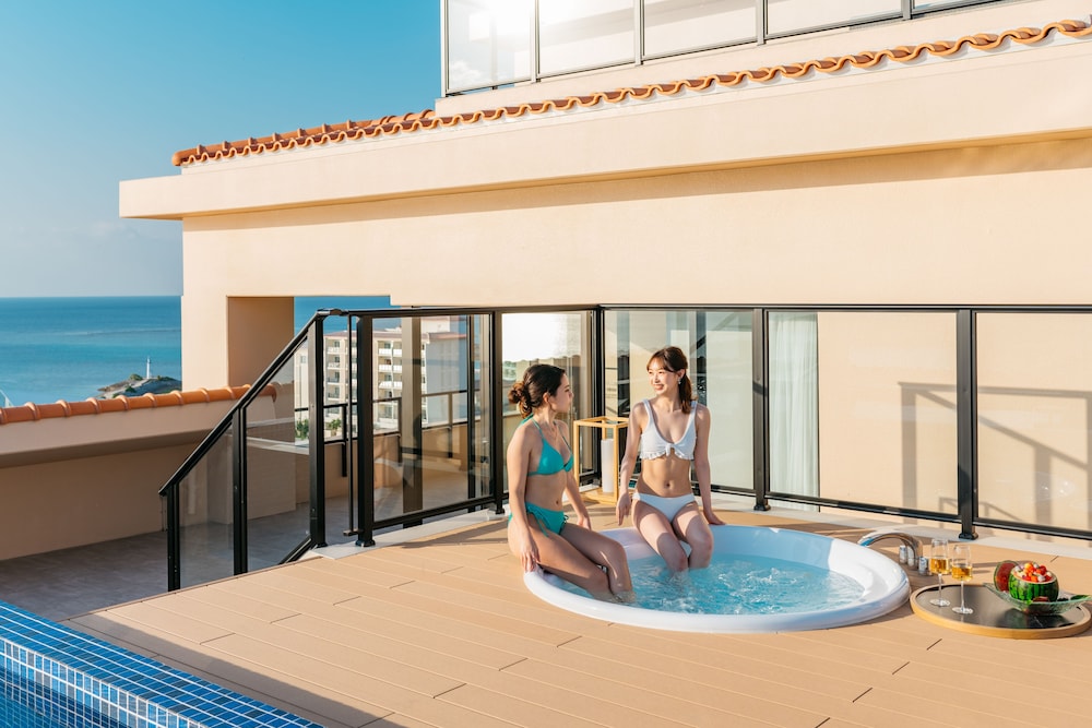 AQUASENSE HOTEL & RESORT 那覇