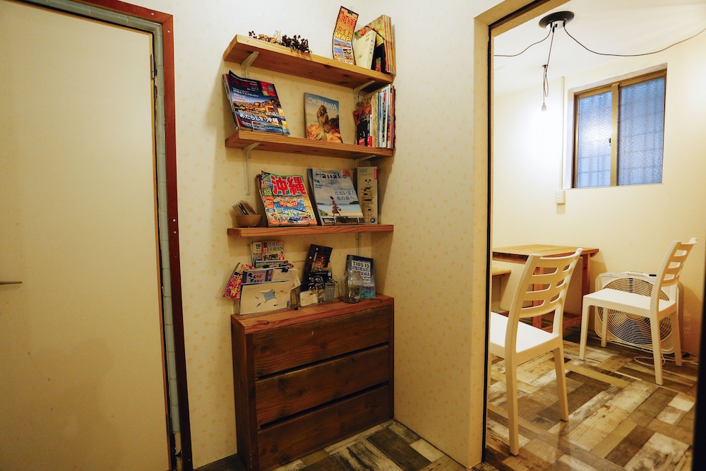 アイエン　コーヒーアンドホステル 那覇