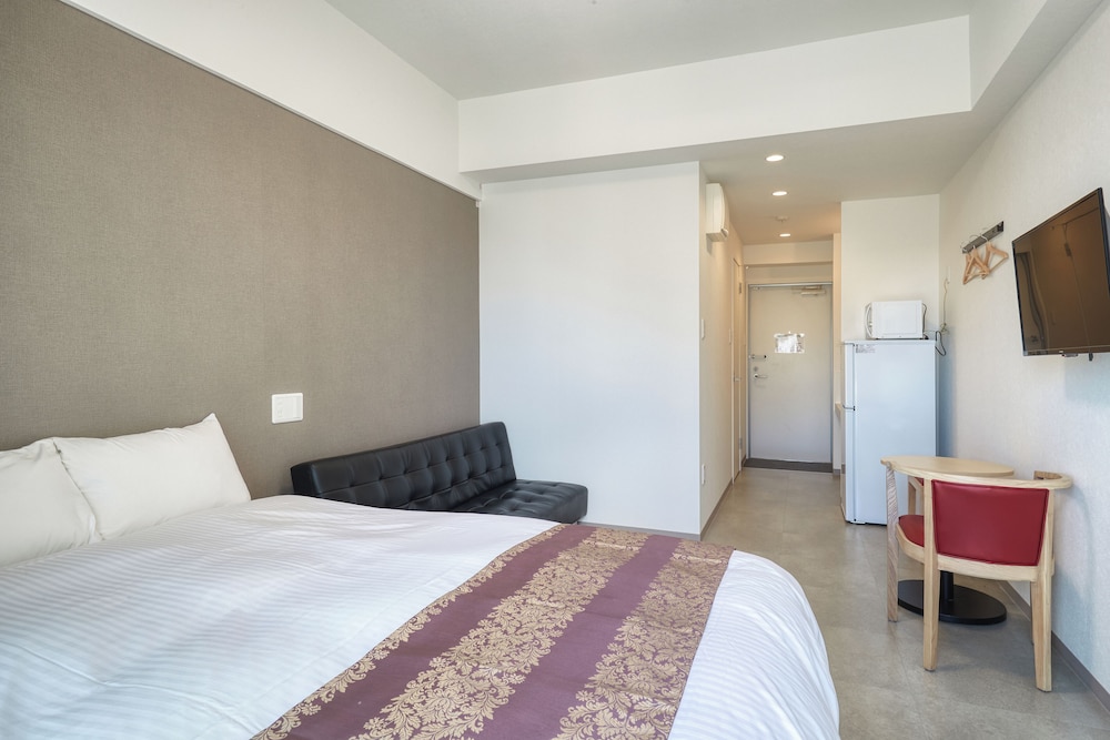 BIBI HOTEL NAHA KUME 那覇