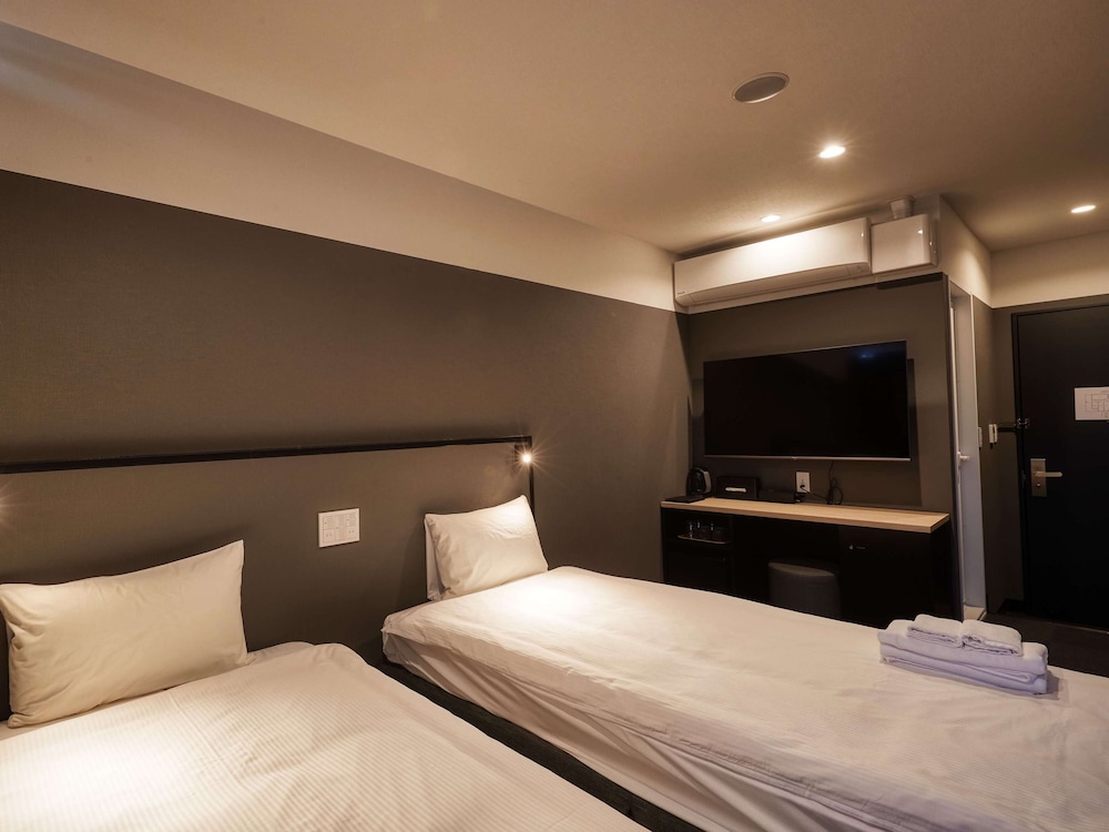 CABIN&HOTEL CONSTANT NAHA 那覇