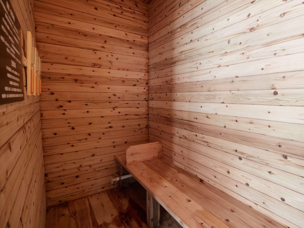 CABIN&HOTEL CONSTANT NAHA 那覇