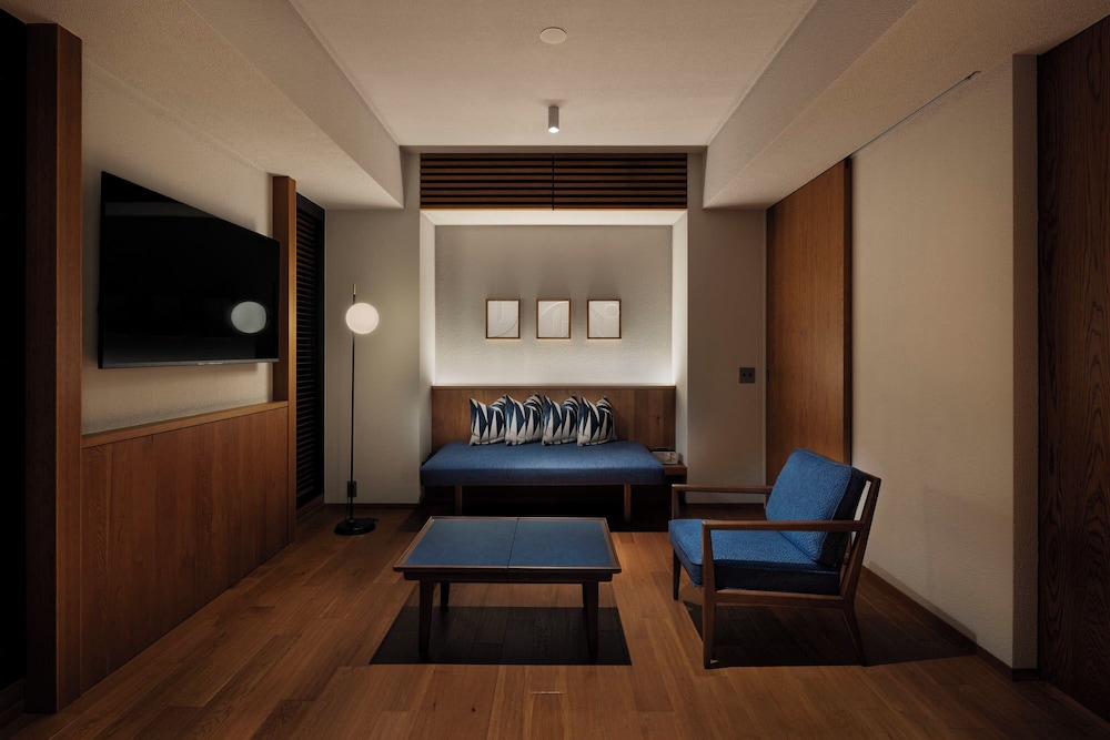 SOUTHWEST GRAND HOTEL 那覇