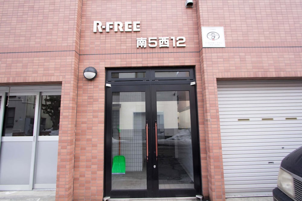 STAY INN FREE 那覇