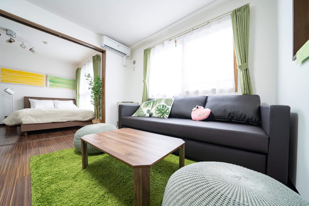 STAY INN FREE 那覇