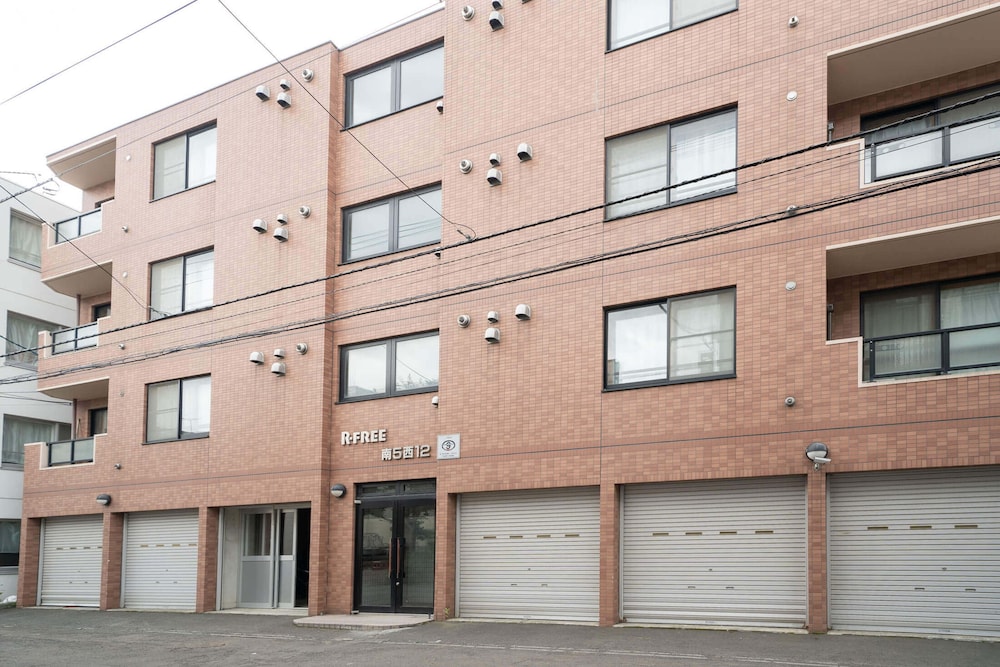 STAY INN FREE 那覇