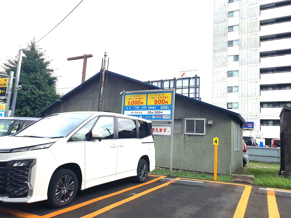 STAY INN FREE 那覇