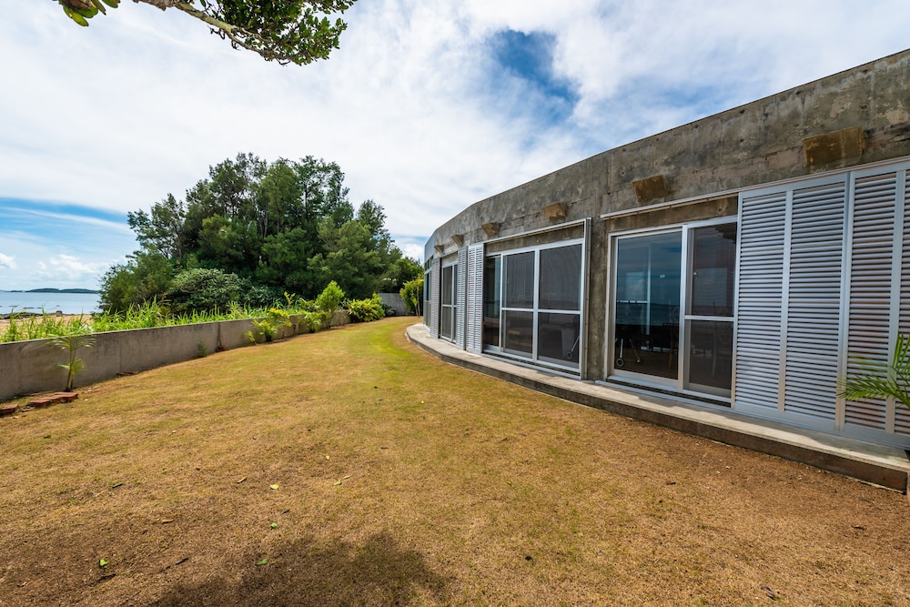 PINE HOUSE IN GINOZA 那覇