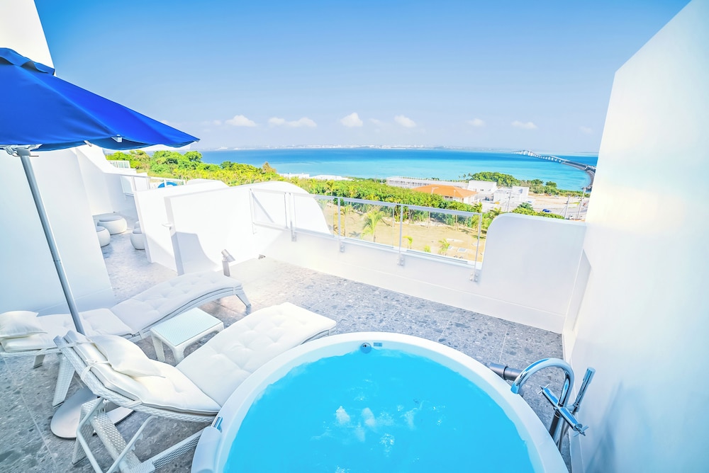 サントリーニ　HOTEL&VILLAS　宮古島 那覇