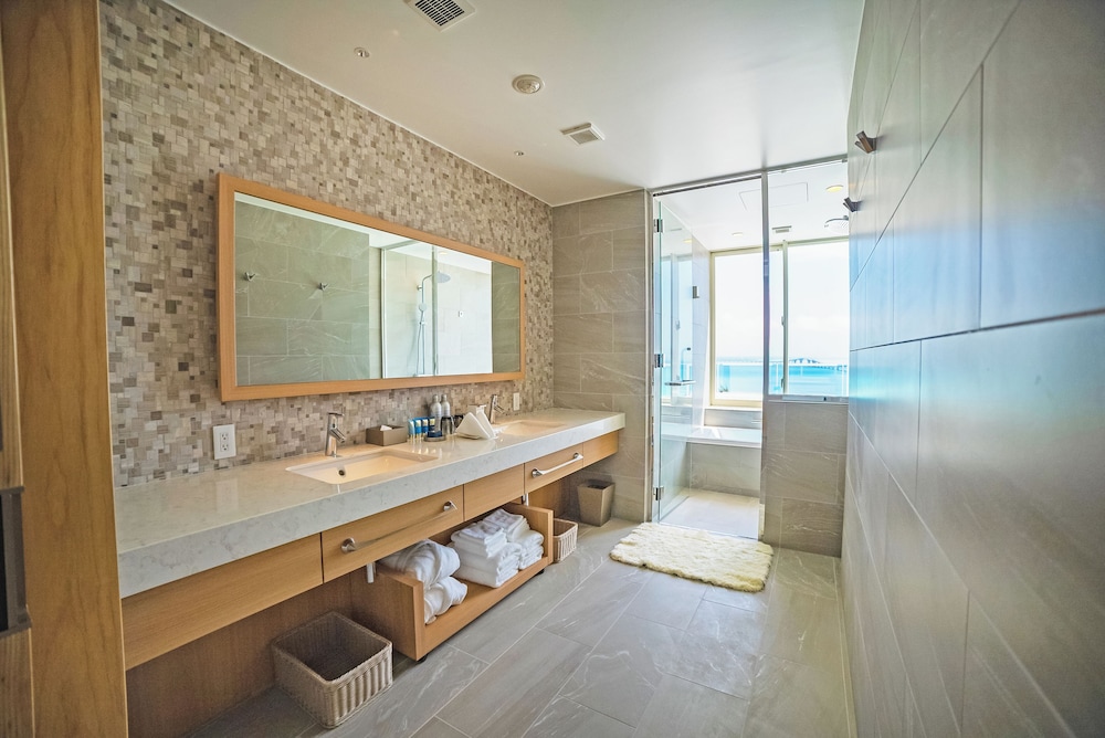 サントリーニ　HOTEL&VILLAS　宮古島 那覇