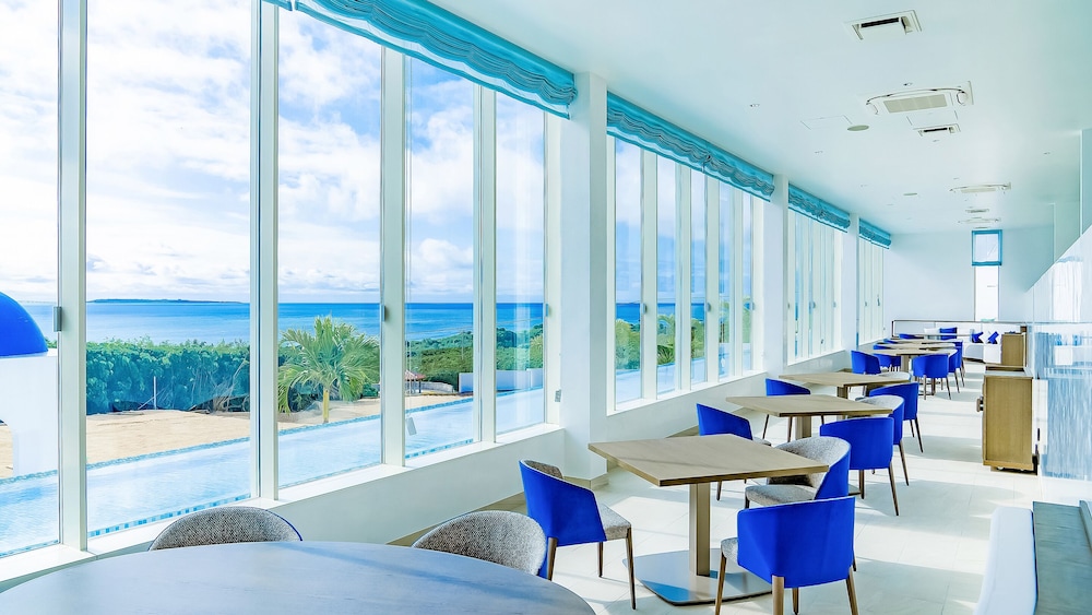 サントリーニ　HOTEL&VILLAS　宮古島 那覇