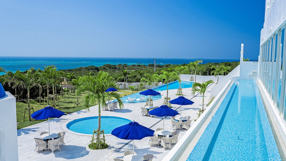 サントリーニ　HOTEL&VILLAS　宮古島 那覇