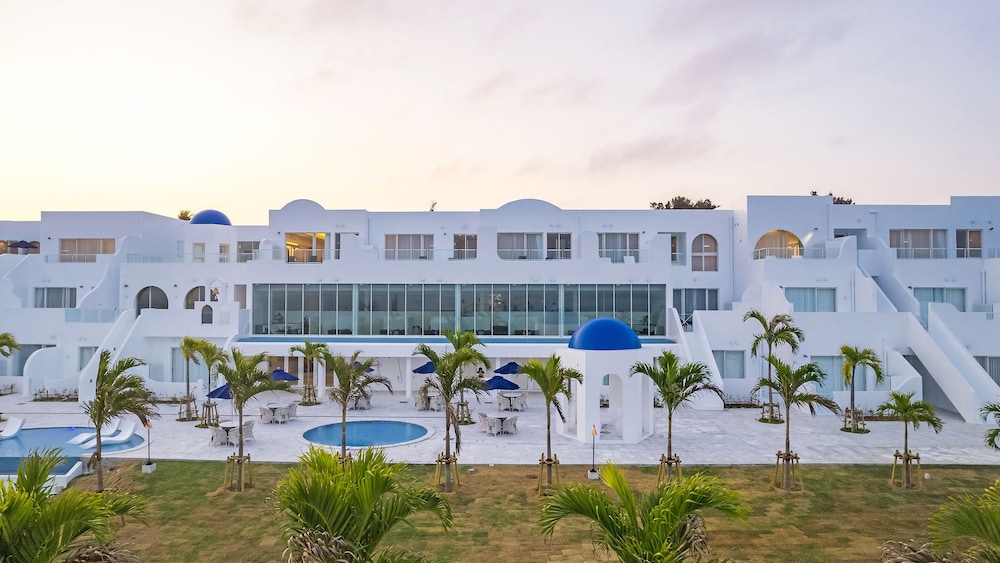 サントリーニ　HOTEL&VILLAS　宮古島 那覇