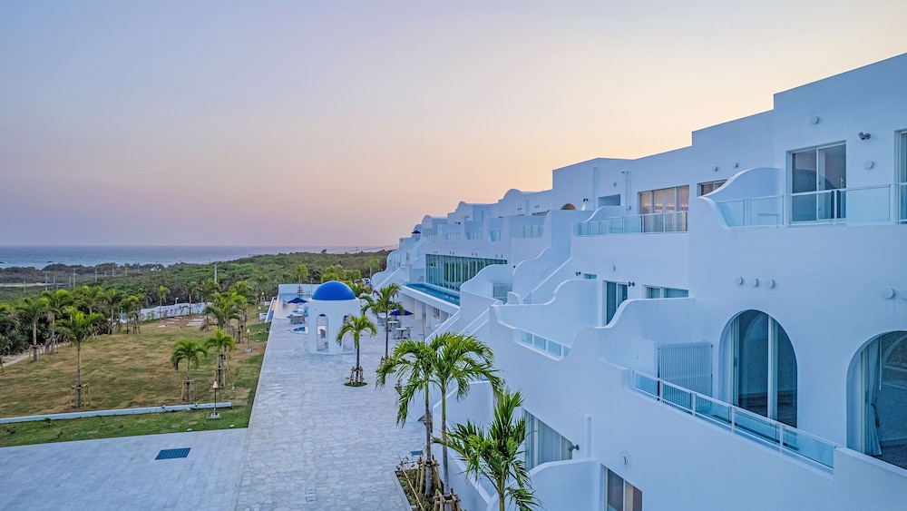 サントリーニ　HOTEL&VILLAS　宮古島 那覇