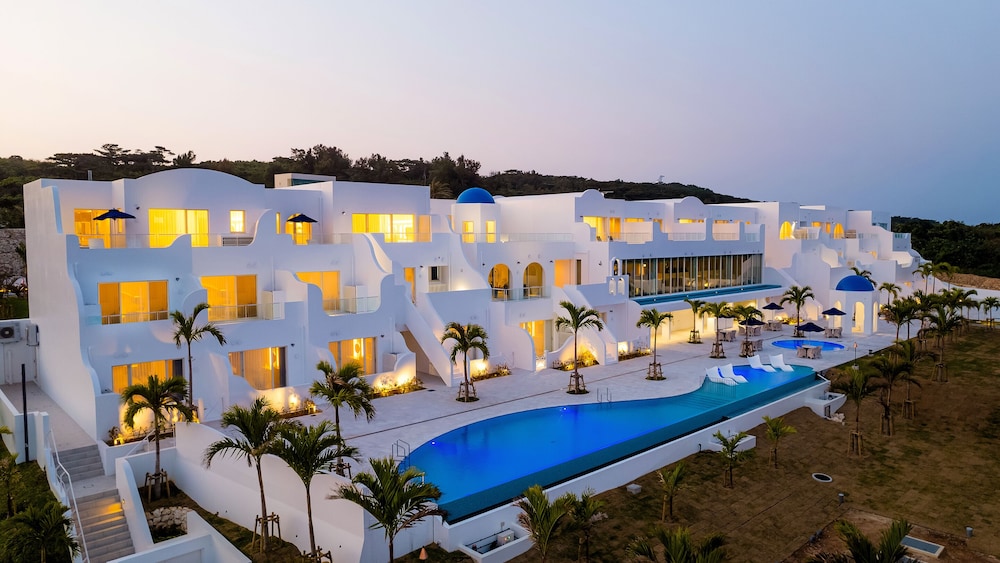 サントリーニ　HOTEL&VILLAS　宮古島 那覇