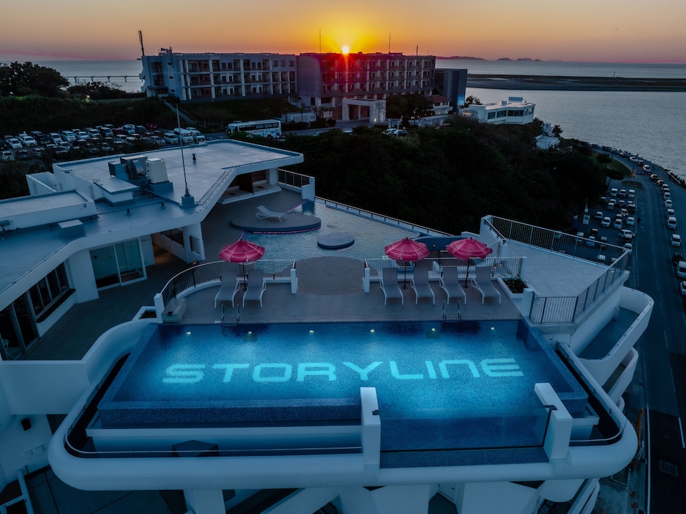 STORYLINE 瀬長島 那覇