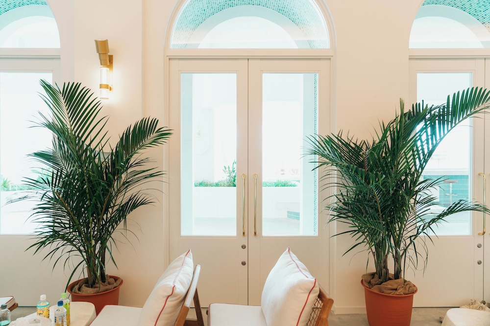 STORYLINE 瀬長島 那覇