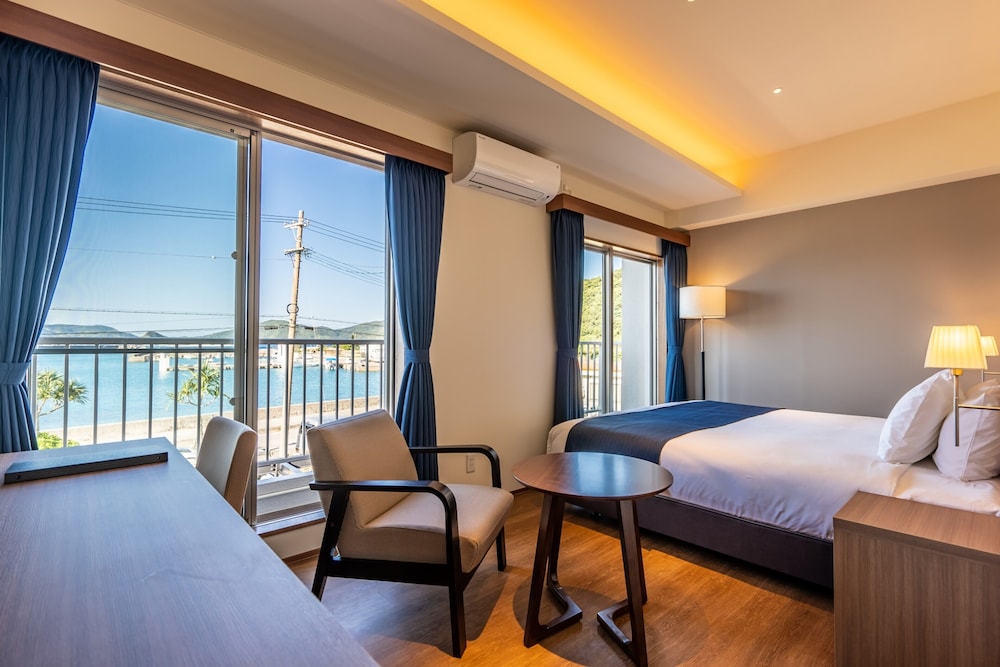 サンメール座間味 那覇