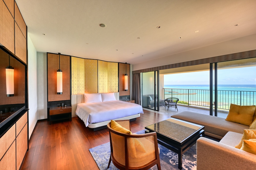 琉球ホテル & リゾート 名城ビーチ 那覇