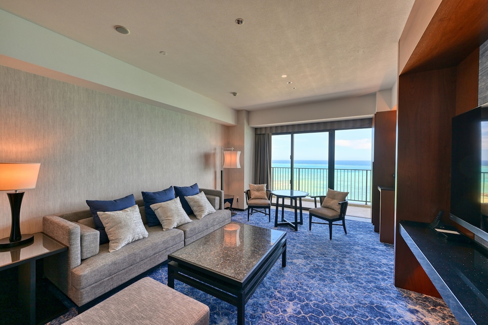 琉球ホテル & リゾート 名城ビーチ 那覇