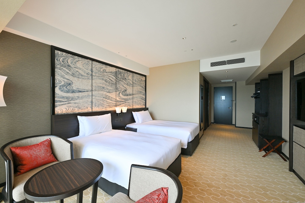 琉球ホテル & リゾート 名城ビーチ 那覇