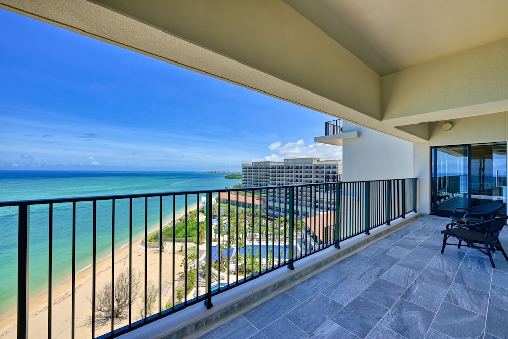 琉球ホテル & リゾート 名城ビーチ 那覇