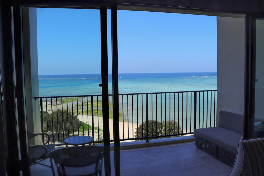 琉球ホテル & リゾート 名城ビーチ 那覇