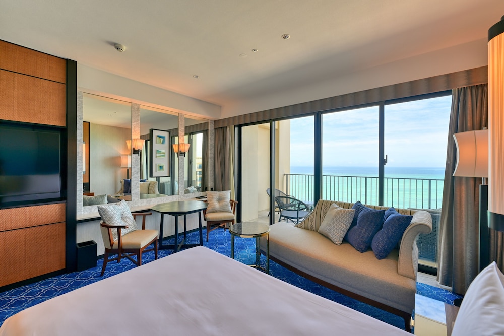 琉球ホテル & リゾート 名城ビーチ 那覇