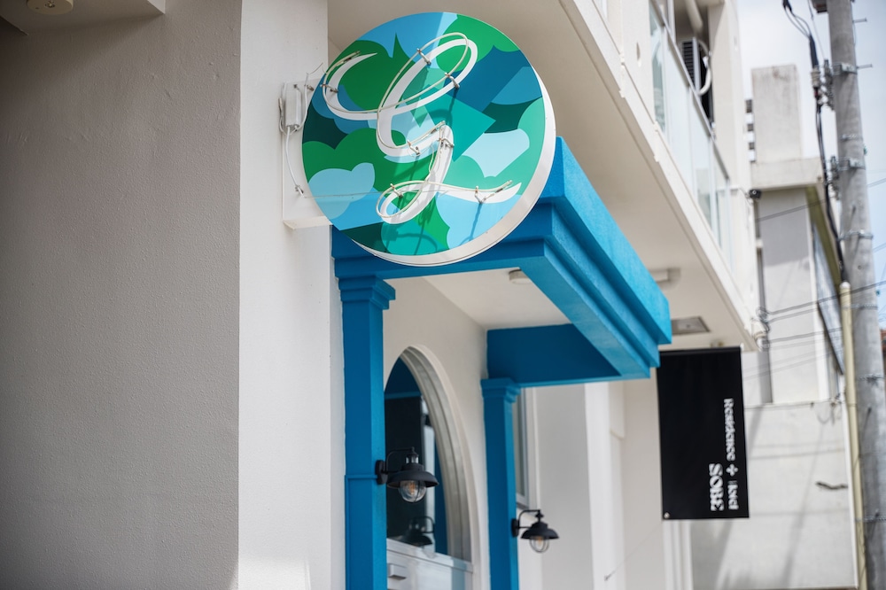 GLORY ISLAND OKINAWA -SOBE- 那覇