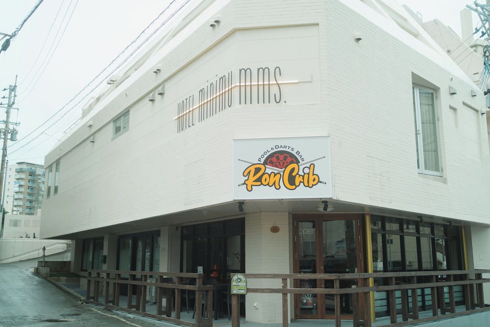HOTEL MINIMUMMS. 那覇