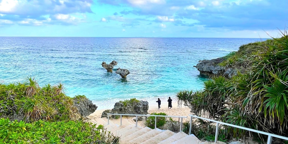 ABUNDANCE OKINAWA 那覇