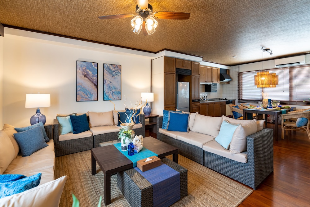 ISHIGAKI HOUSE 那覇