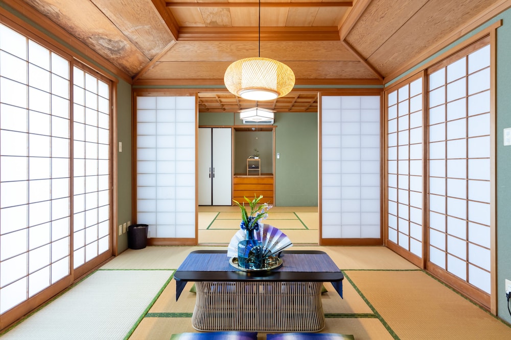 ISHIGAKI HOUSE 那覇