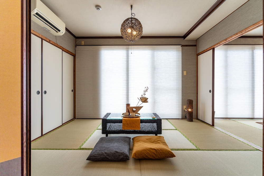 ISHIGAKI HOUSE 那覇