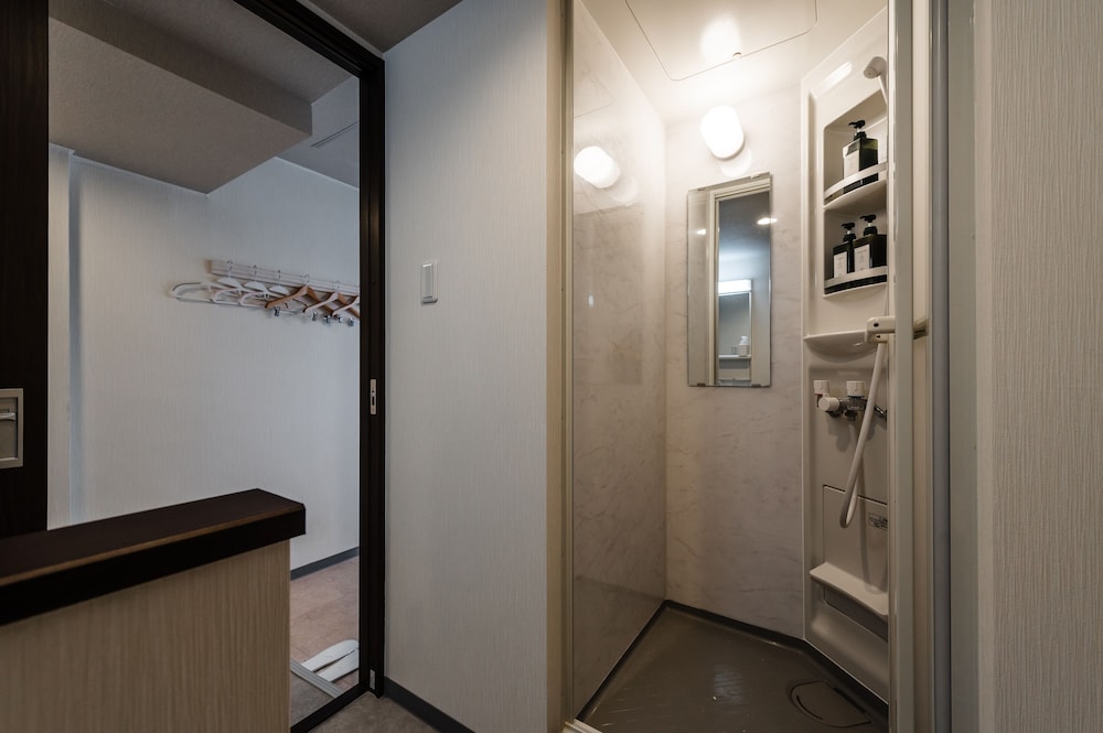 HALE HOTEL 那覇