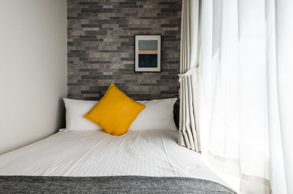 HALE HOTEL 那覇