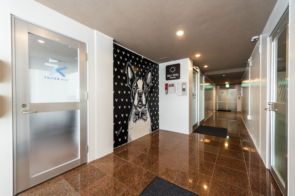 HALE HOTEL 那覇