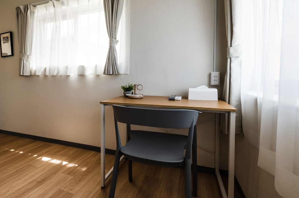 HALE HOTEL 那覇