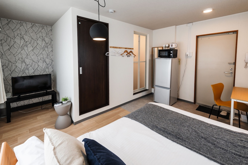 HALE HOTEL 那覇