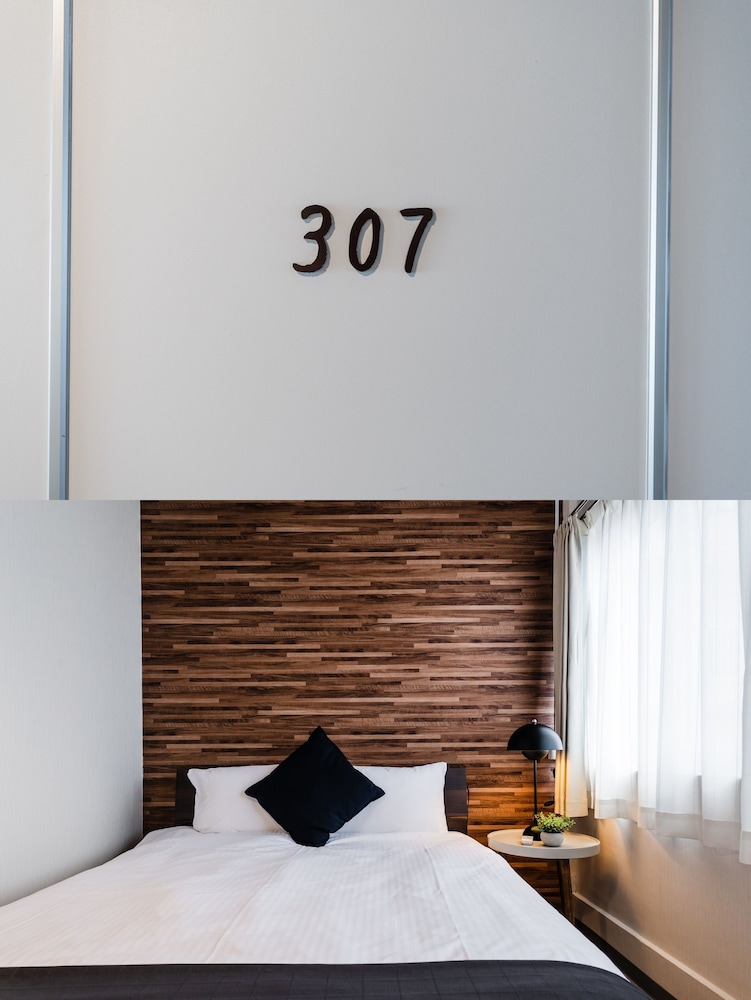 HALE HOTEL 那覇