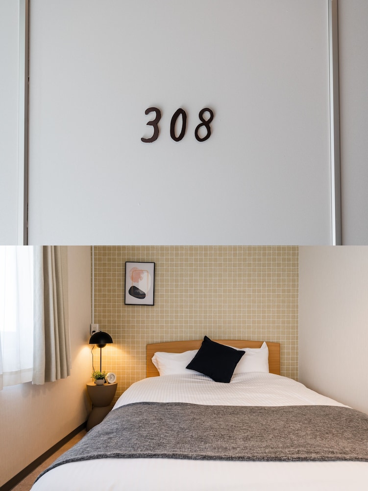 HALE HOTEL 那覇