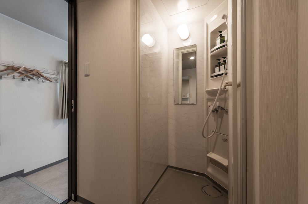 HALE HOTEL 那覇