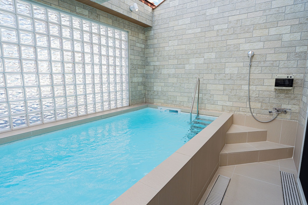 REVIERA RESORT VILLA 那覇