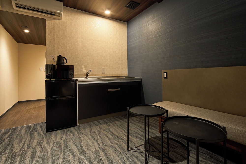 B/C HOTEL 那覇 レンタカー付ホテル 那覇