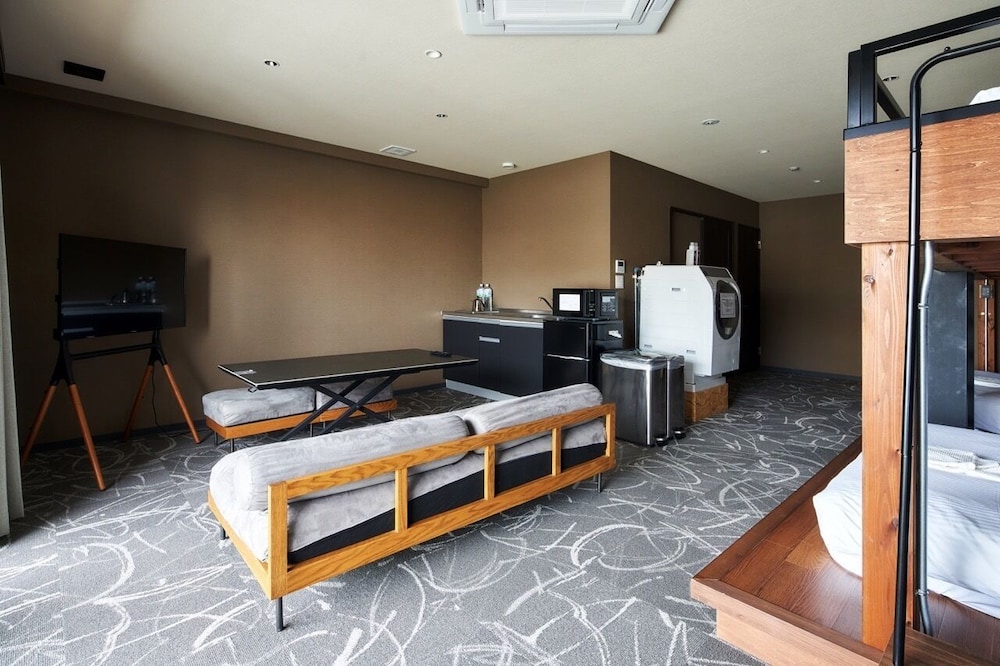 B/C HOTEL 那覇 レンタカー付ホテル 那覇
