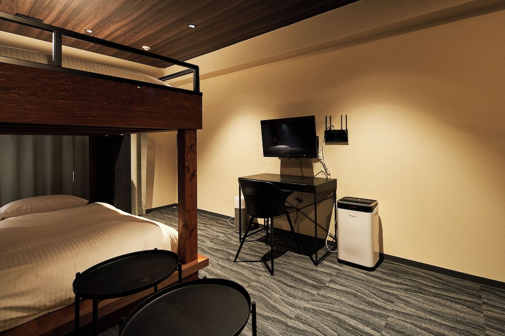 B/C HOTEL 那覇 レンタカー付ホテル 那覇