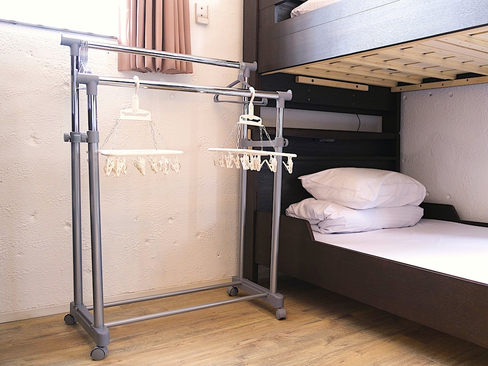 GUESTHOUSE RE-SPECT 那覇