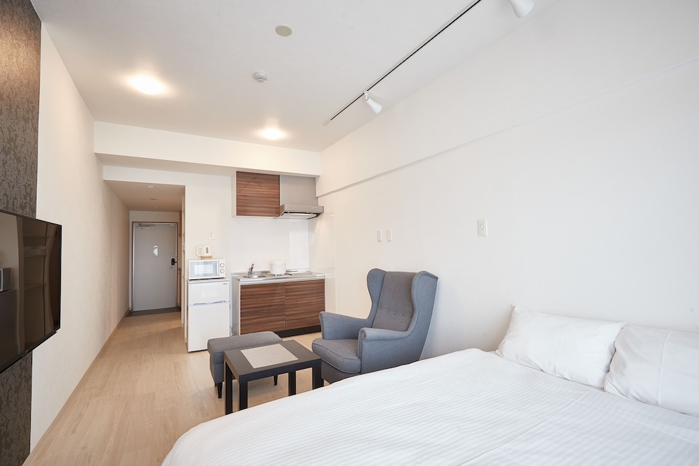 NEW NORMAL HOTEL IN NAGO 那覇